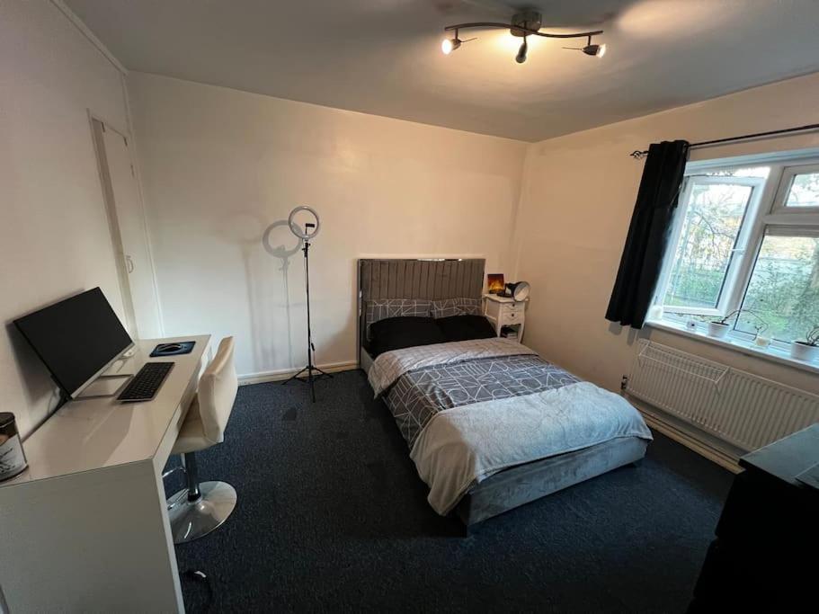 1-Bed Flat With Fast Wi-Fi In Prime Location 15Mins From Central Londra Dış mekan fotoğraf