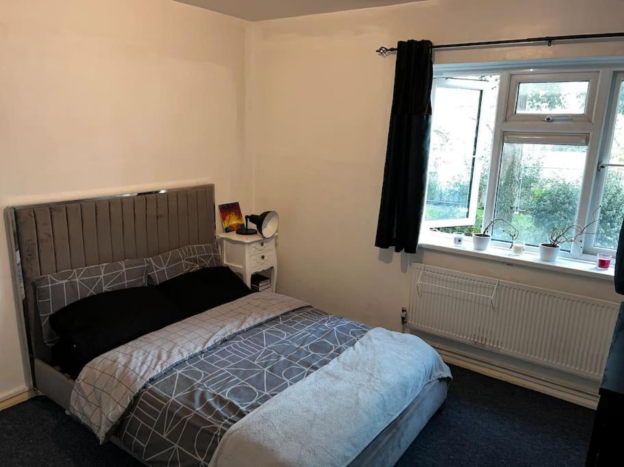 1-Bed Flat With Fast Wi-Fi In Prime Location 15Mins From Central Londra Dış mekan fotoğraf