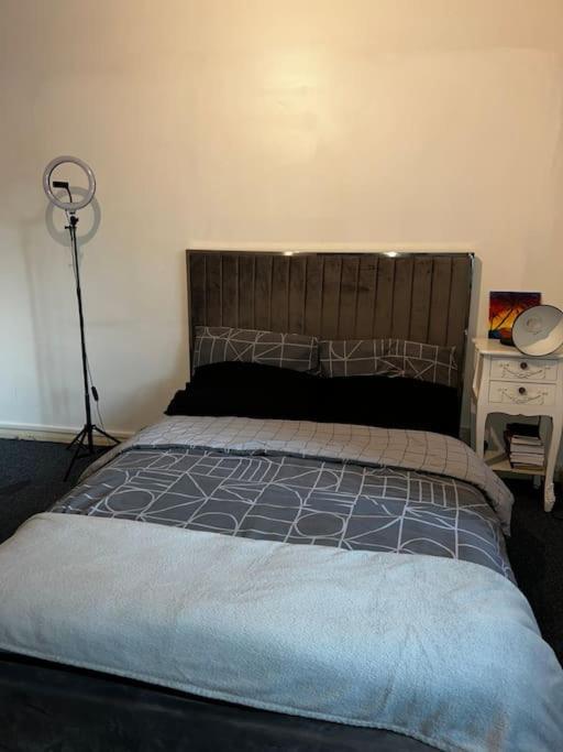 1-Bed Flat With Fast Wi-Fi In Prime Location 15Mins From Central Londra Dış mekan fotoğraf