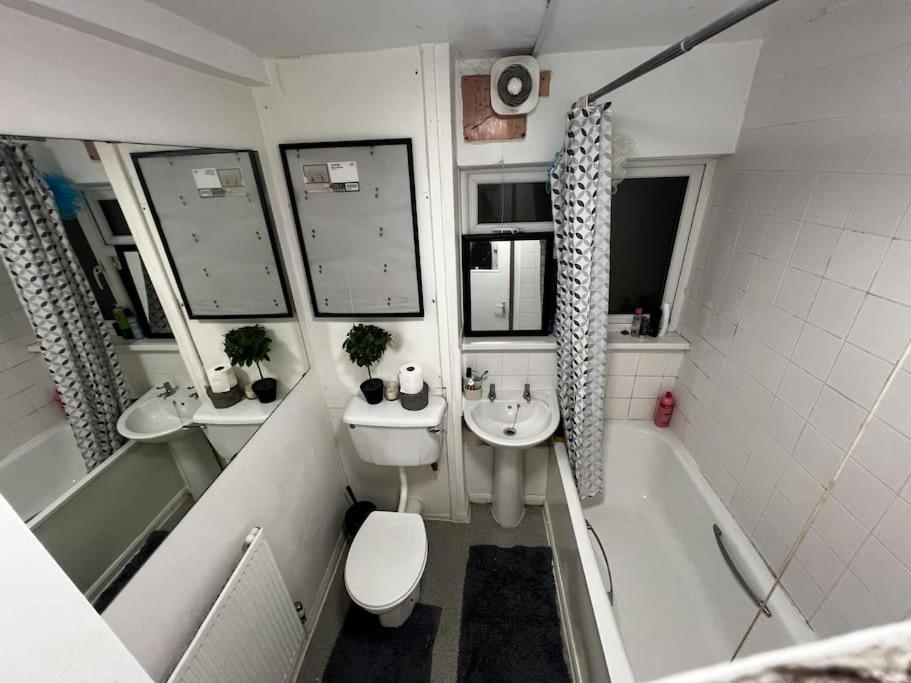 1-Bed Flat With Fast Wi-Fi In Prime Location 15Mins From Central Londra Dış mekan fotoğraf